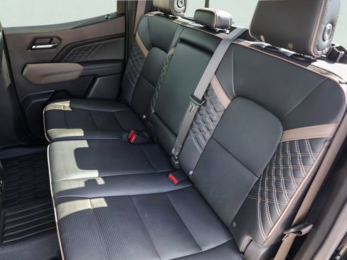 Used 2023 GMC Canyon Denali AWD/4WD image 26