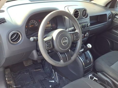 Used 2016 Jeep Patriot Sport w/ Power Value Group AWD/4WD image 16