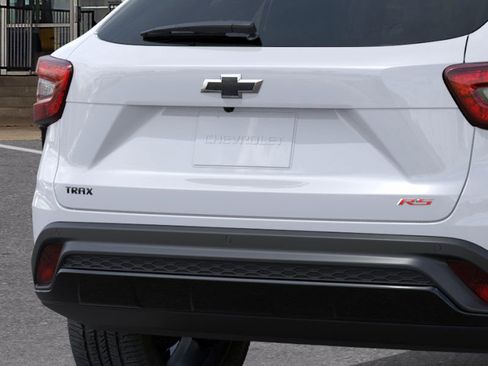 New 2026 Chevrolet Trax RS w/ Driver Confidence Package image 14