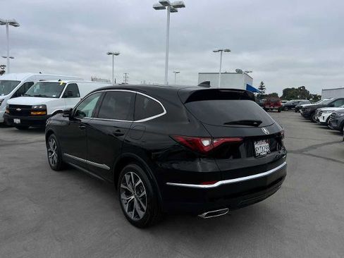 Used 2022 Acura MDX SH-AWD w/ Technology Package image 3