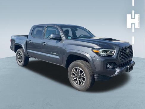 Used 2023 Toyota Tacoma TRD Sport w/ Technology Package AWD/4WD image 1