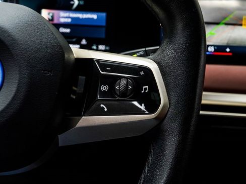 Used 2023 BMW iX M60 w/ Executive Package image 32