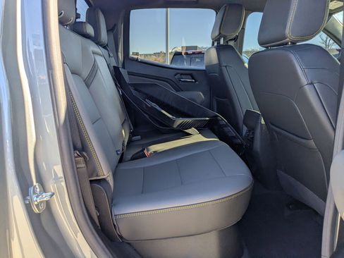 Certified 2025 Chevrolet Colorado ZR2 w/ Technology Package image 20