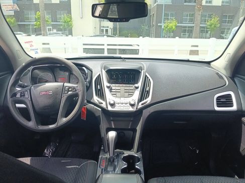 Used 2015 GMC Terrain SLE FWD image 12