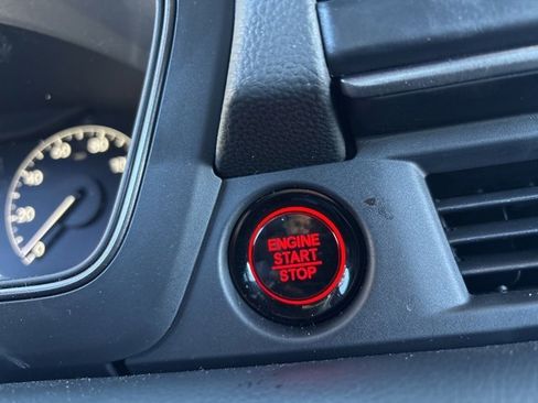 Used 2025 Honda Pilot TrailSport image 35