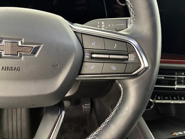 Certified 2026 Chevrolet Traverse Z71 w/ Driver Confidence Package AWD/4WD image 24