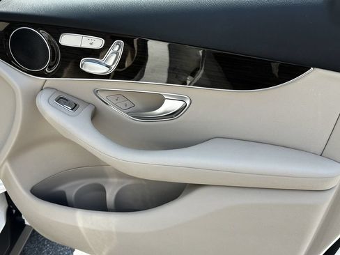 Certified 2021 Mercedes-Benz GLC 300 4MATIC image 16