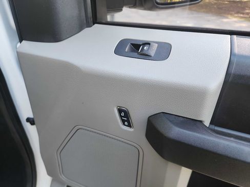 Used 2017 Ford F250 XL w/ Power Equipment Group image 35