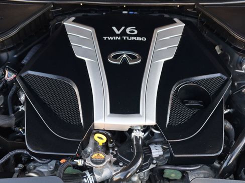 Used 2018 INFINITI Q60 3.0t Luxe AWD/4WD image 10