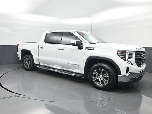 Used 2024 GMC Sierra 1500 SLT image 33