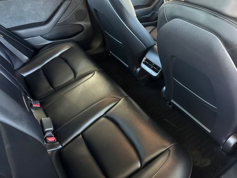 Used 2023 Tesla Model 3 Standard Range RWD image 30