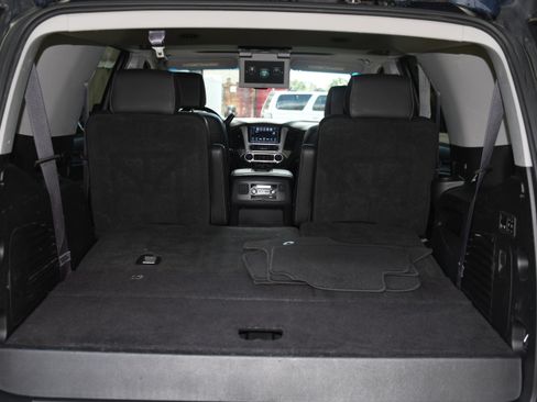 Used 2017 GMC Yukon SLT w/ Open Road Package image 21