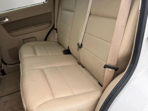 Used 2009 Ford Escape Limited FWD image 10