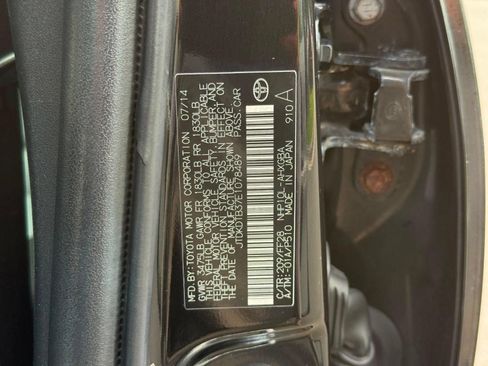 Used 2014 Toyota Prius C Three FWD image 42