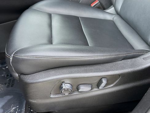 Used 2023 Cadillac XT4 Sport w/ Cold Weather Package image 20