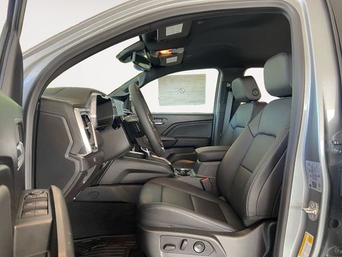 New 2026 GMC Canyon Elevation w/ Convenience Package RWD image 9