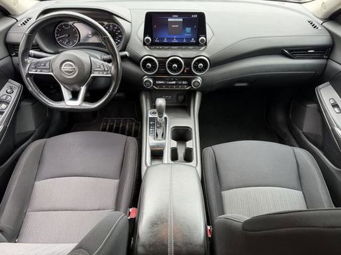 Used 2022 Nissan Sentra SV w/ All-Weather Package FWD image 11