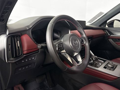 Used 2025 MAZDA CX-70 3.3 Turbo S w/ Premium Package image 4