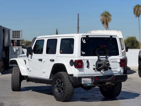 Used 2021 Jeep Wrangler Unlimited Rubicon 4xe w/ Cold Weather Group AWD/4WD image 2