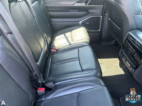 Used 2024 Jeep Wagoneer Series II w/ Flexible Seating Group RWD image 14