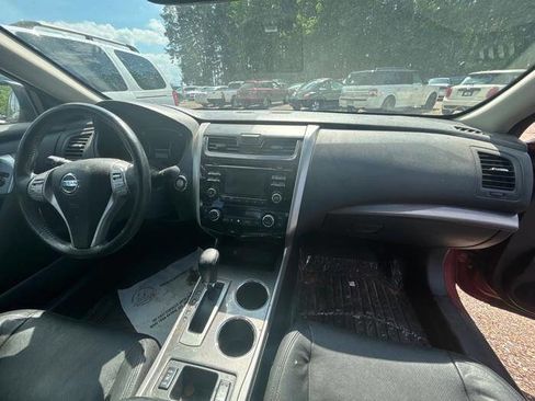Used 2015 Nissan Altima 2.5 SL w/ Moonroof Package FWD image 31