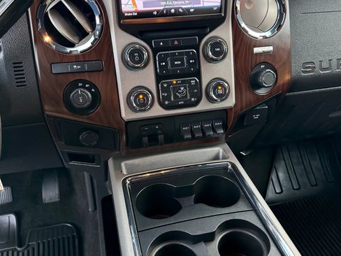 Used 2013 Ford F350 Lariat w/ Chrome Pkg image 16
