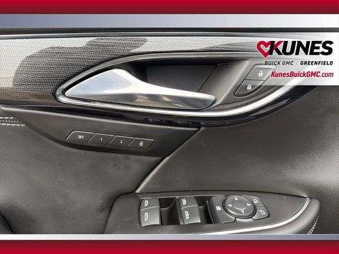 Used 2023 Buick Envision Essence w/ Sport Touring Package image 22