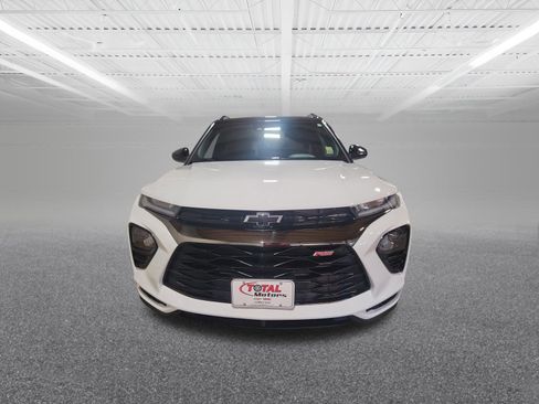 Used 2023 Chevrolet TrailBlazer RS w/ Convenience Package image 3