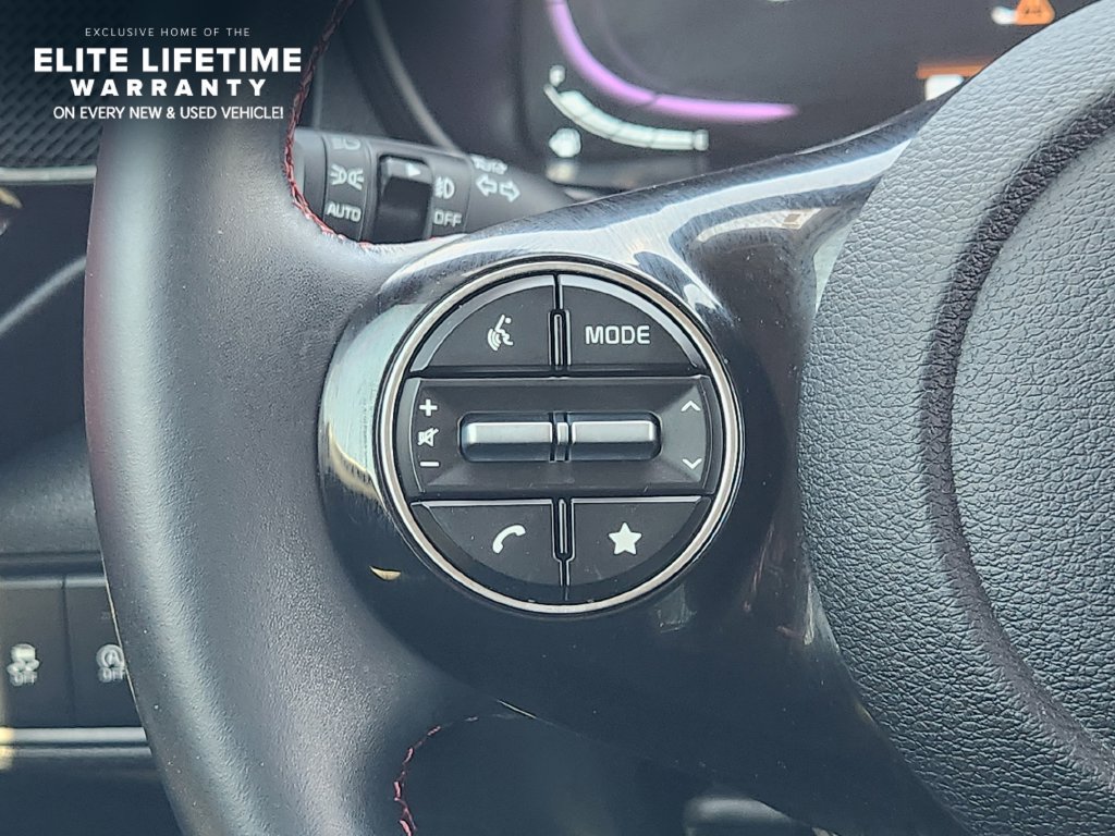 Used 2025 Kia Soul GT-Line w/ GT-Line Technology Package FWD image 28
