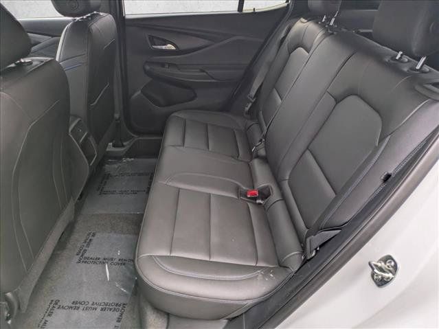 Used 2025 Buick Envista Sport Touring FWD image 17