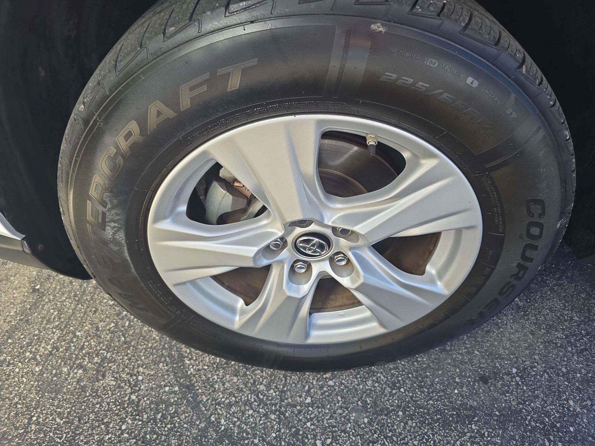 Used 2019 Toyota RAV4 XLE w/ Convenience Package AWD/4WD image 29