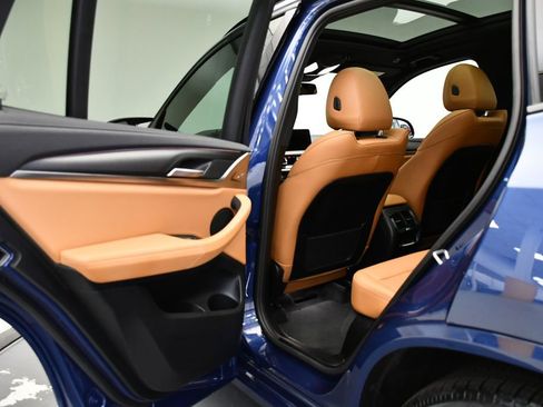 Used 2022 BMW X3 M40i w/ Premium Package image 41