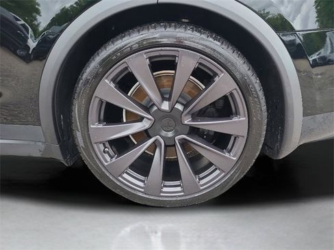 Used 2022 Tesla Model X Plaid image 12