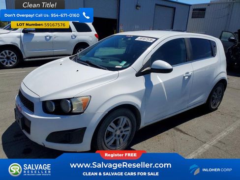 Used 2016 Chevrolet Sonic LT FWD image 1