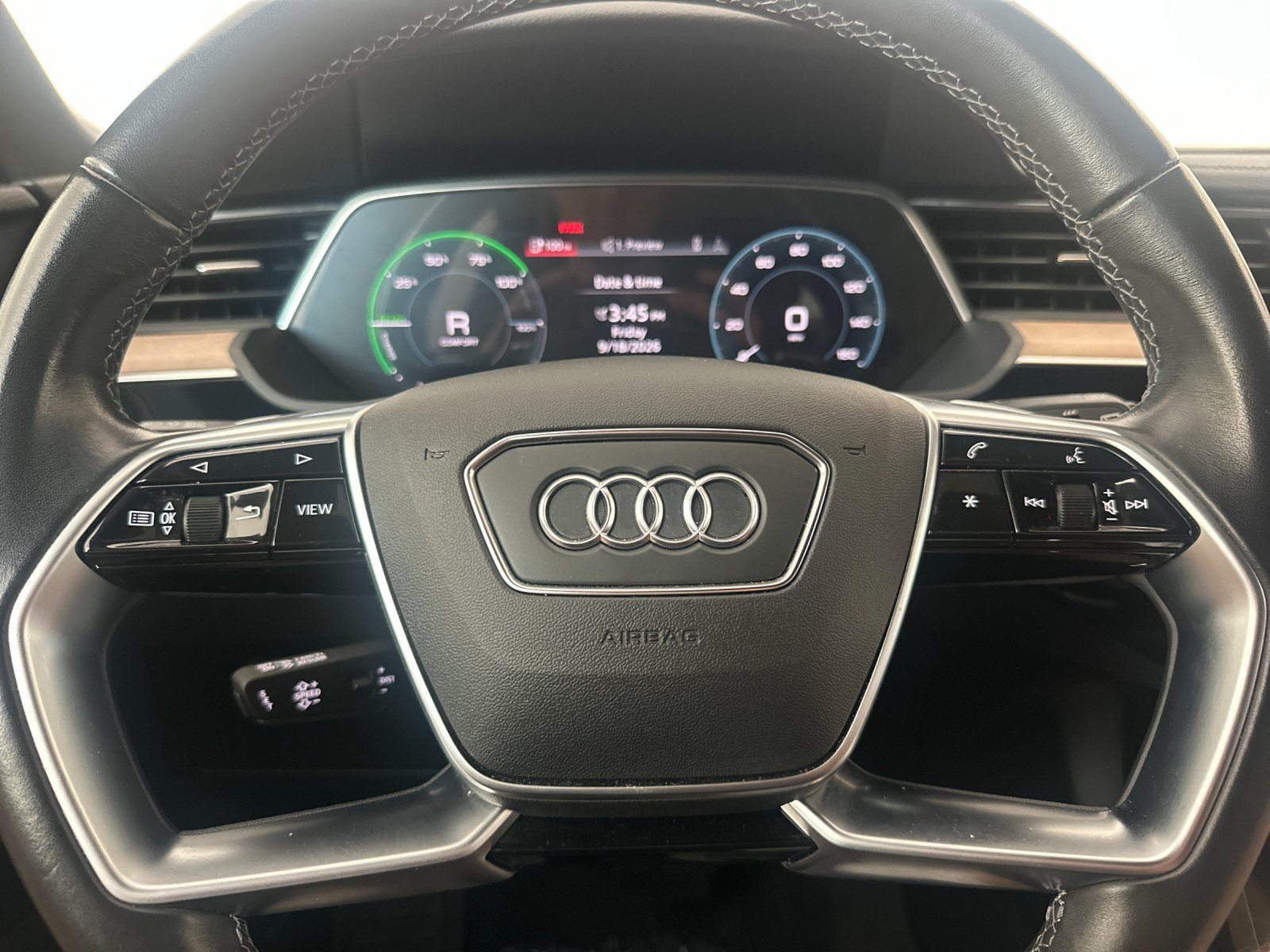 Used 2024 Audi Q8 e-tron Premium Plus w/ Premium Plus Package AWD/4WD image 22