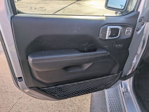 Used 2020 Jeep Wrangler Unlimited Sahara w/ Dual Top Group image 13