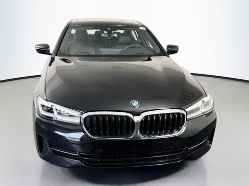 Used 2023 BMW 530i xDrive w/ Premium Package AWD/4WD image 2
