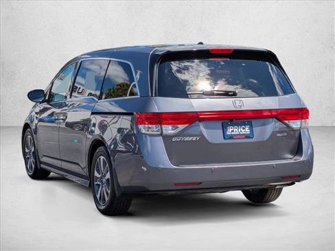Used 2015 Honda Odyssey Touring Elite image 7