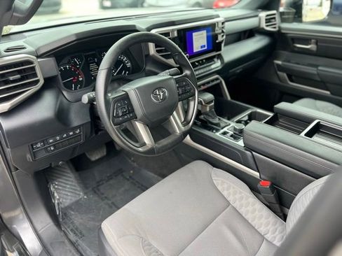 Certified 2025 Toyota Tundra SR5 w/ SR5 Convenience Package AWD/4WD image 18