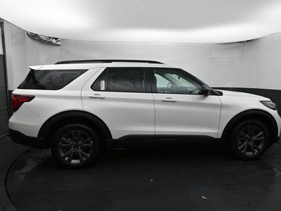 New 2026 Ford Explorer Active w/ Active Comfort Package