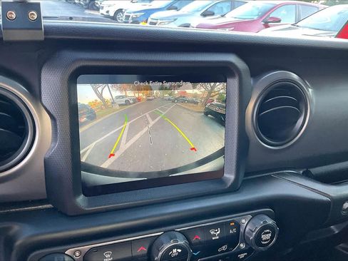 Used 2023 Jeep Wrangler Sport S image 20