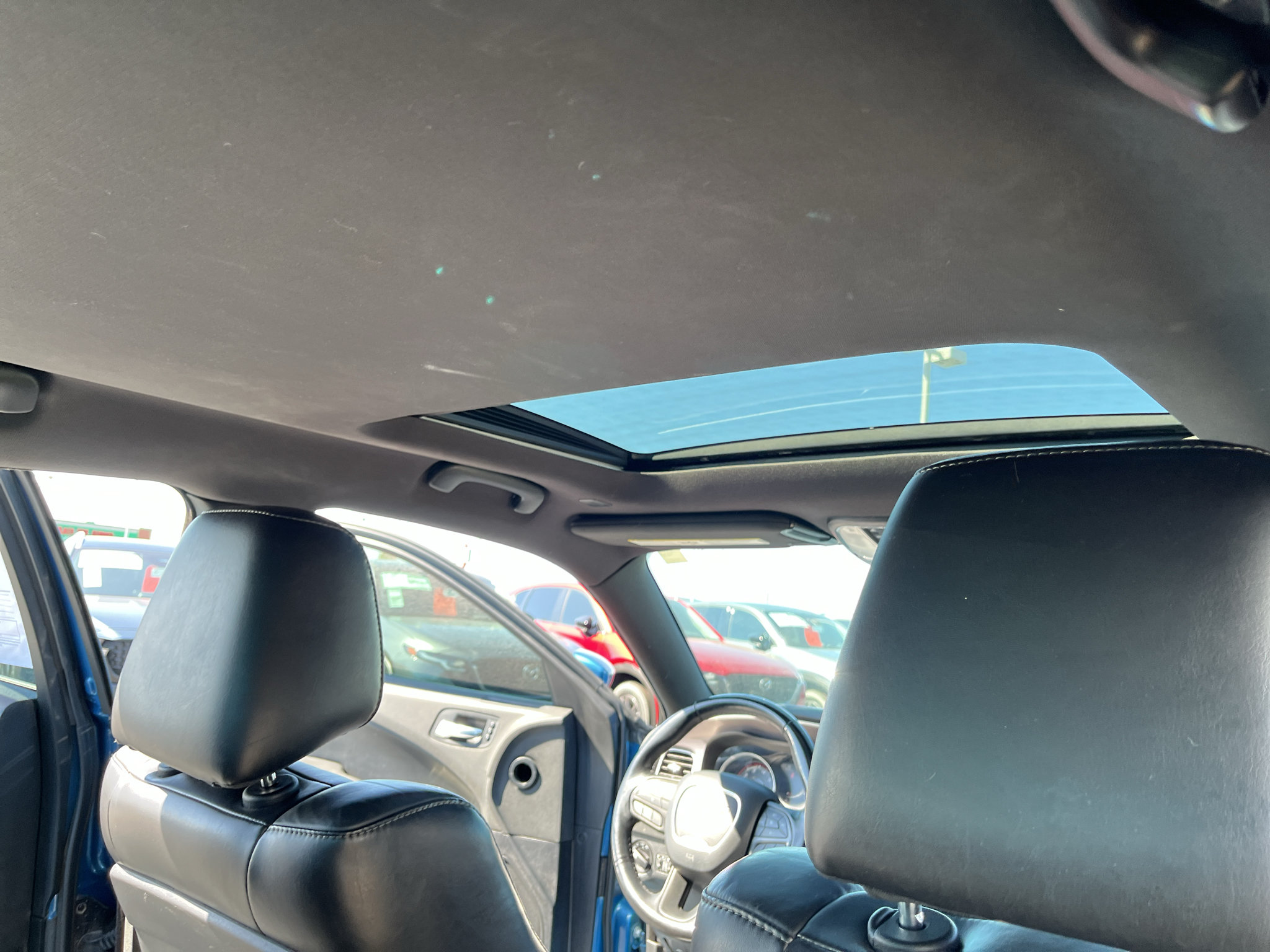 Used 2022 Dodge Charger SXT w/ Leather Interior Group RWD image 40