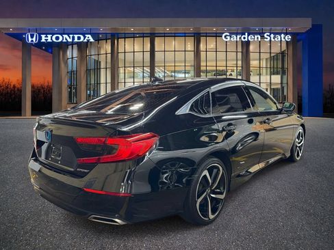 Certified 2021 Honda Accord Sport image 3