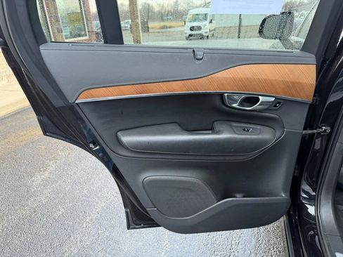 Used 2020 Volvo XC90 T6 Inscription w/ Protection Package Premier image 17