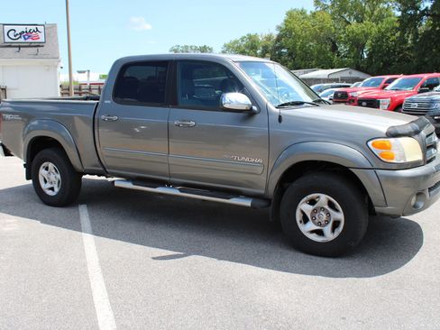 Used 2004 Toyota Tundra SR5 image 11