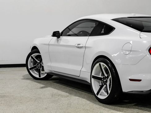 Used 2020 Ford Mustang Premium RWD image 14