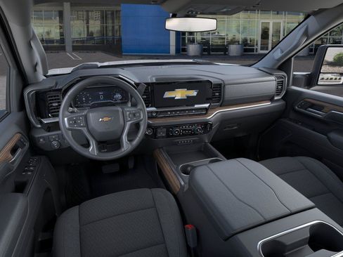 New 2026 Chevrolet Silverado 2500 LT AWD/4WD image 15