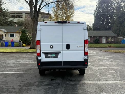 Used 2023 RAM ProMaster 2500 w/ Safety Group (A) FWD image 5