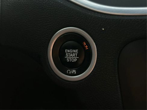 Used 2022 Dodge Charger SXT RWD image 41