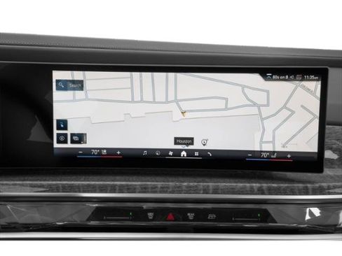 Used 2025 BMW i7 eDrive50 w/ M Sport Package image 18